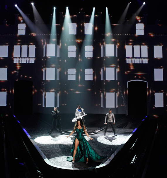 Victorias Secret Fashion Show 2009 Airs Tonight!
