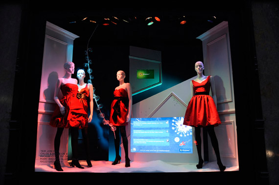 Saks and Microsoft Team Up on Holiday “Windows