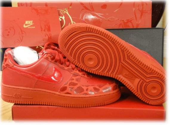 Valentines Day: Nike Air Force 1, Dunk High & Aerofit High