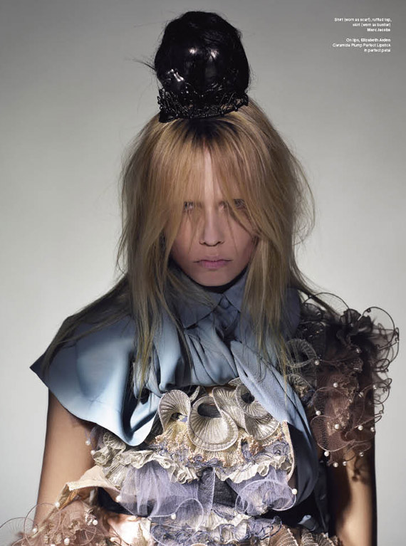 V Magazine Issue #63: The Size Issue | Preview