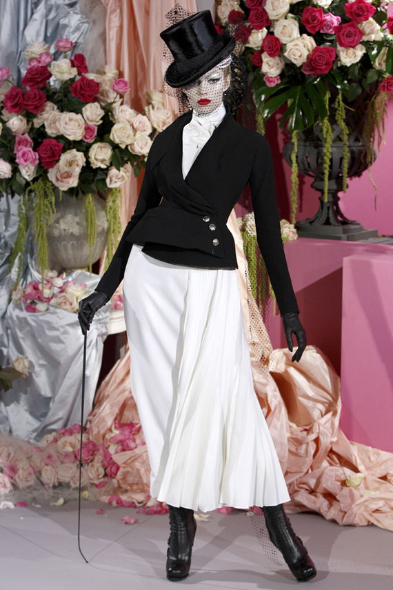 Christian Dior Couture Spring 2010 Collection + Arrivals