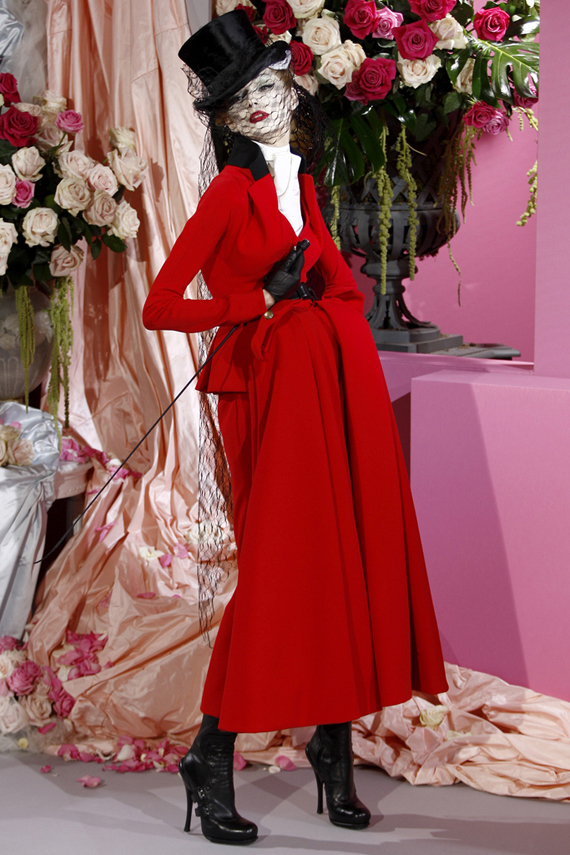 Christian Dior Couture Spring 2010 Collection + Arrivals