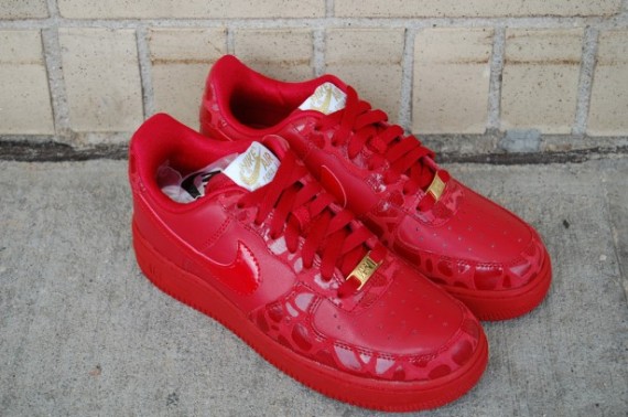 Valentines Day: Nike Air Force 1, Dunk High & Aerofit High