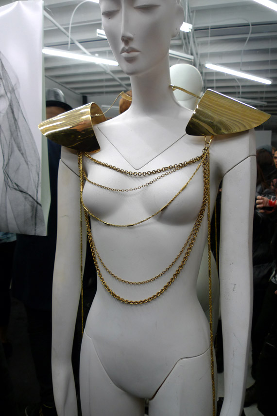 Bijules Fall/Winter 2010 Collection Preview + Ruvan Exhibition