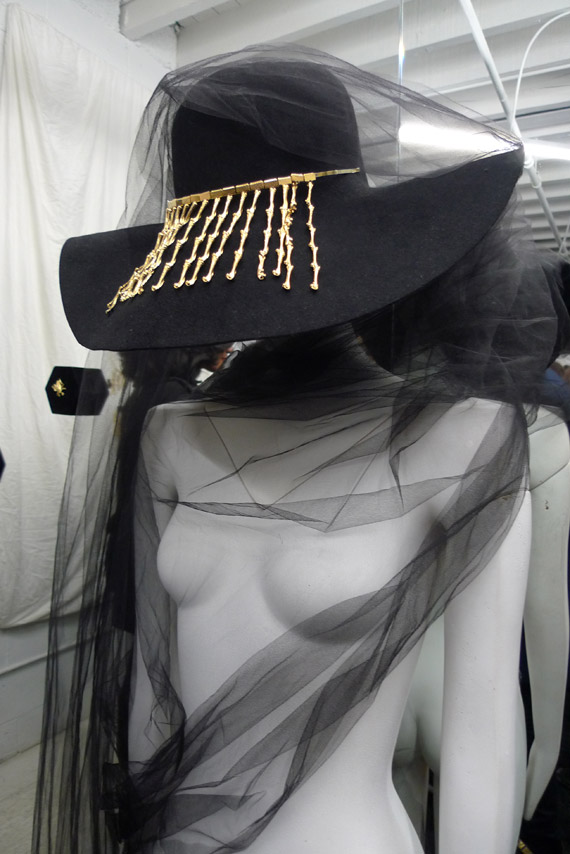 Bijules Fall/Winter 2010 Collection Preview + Ruvan Exhibition