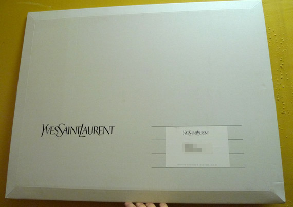 Did You Get the YSL Spring/Summer 2010 Manifesto + Free Tote?