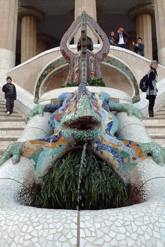 Barcelona Day 3: Sagrada Familia & Park Güell