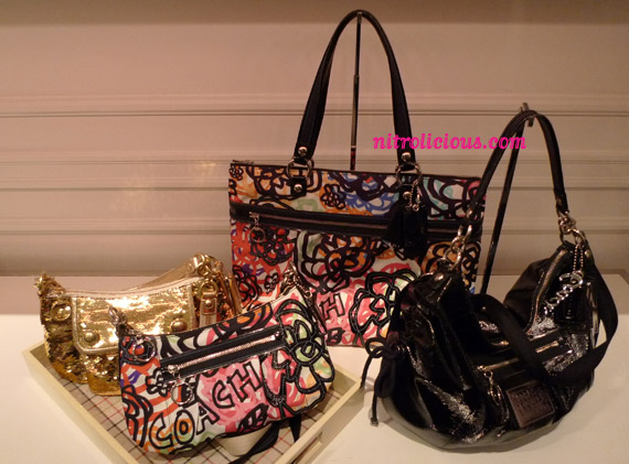 L1100317 Coach Poppy Fall 2010 Collection Preview