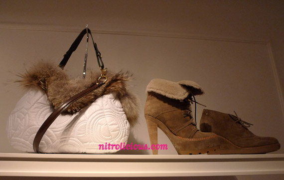 L1100318 Coach Poppy Fall 2010 Collection Preview
