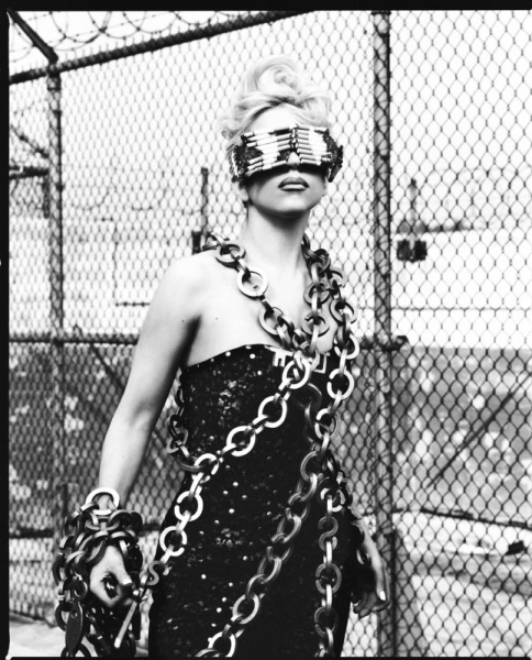 Lady Gaga featuring Beyoncé Telephone | Music Video Promo Pics
