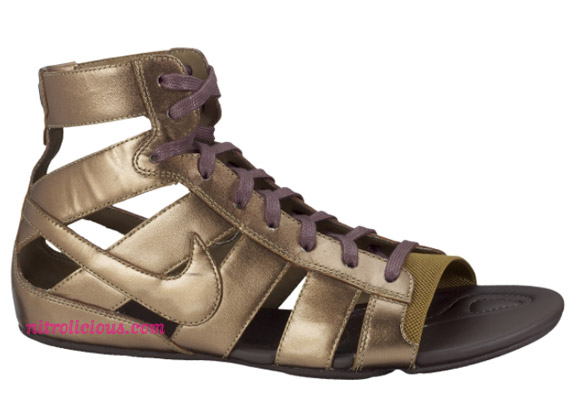 Nike Gladiator MD Sandals Spring 2010 Collection