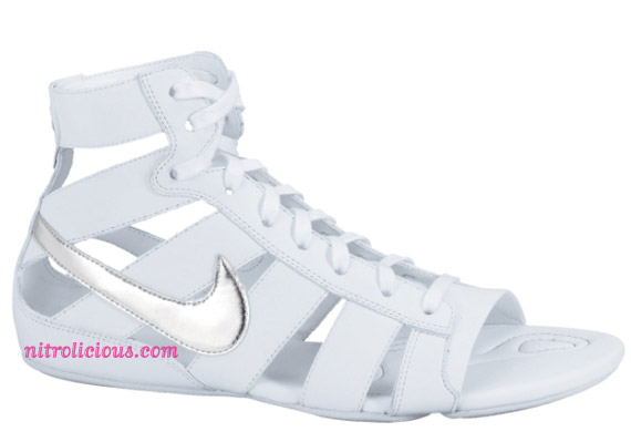 Nike Gladiator MD Sandals Spring 2010 Collection
