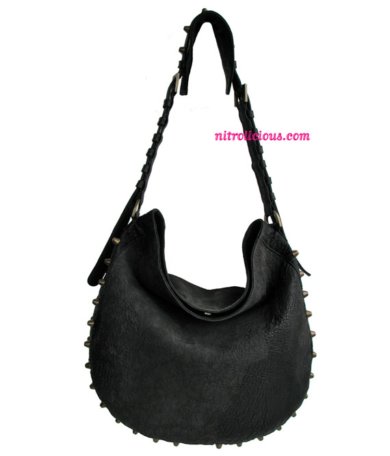 Pour La Victoire Launches Handbag Collection