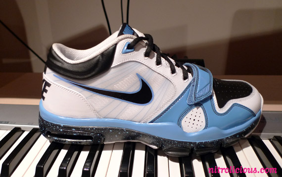 Nike Athletic Training 2010 Media Showcase   Footwear Preview @ The Zoo