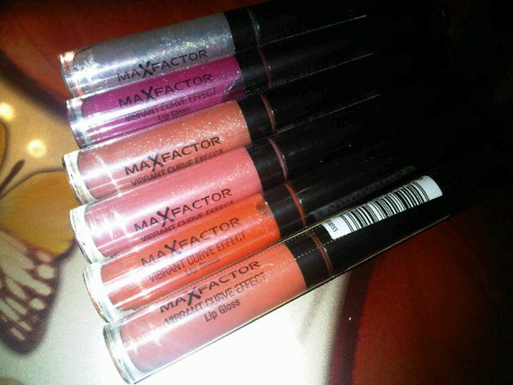 MAX FACTOR Vibrant Curve Effect Lip Gloss Event in Hong Kong