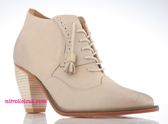 Camilla Skovgaard, Repetto, Alexa Wagner Spring 2011 Preview