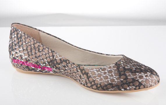 Camilla Skovgaard, Repetto, Alexa Wagner Spring 2011 Preview