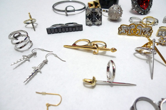 nOir Jewelry Sample Sale | Nov 9 11