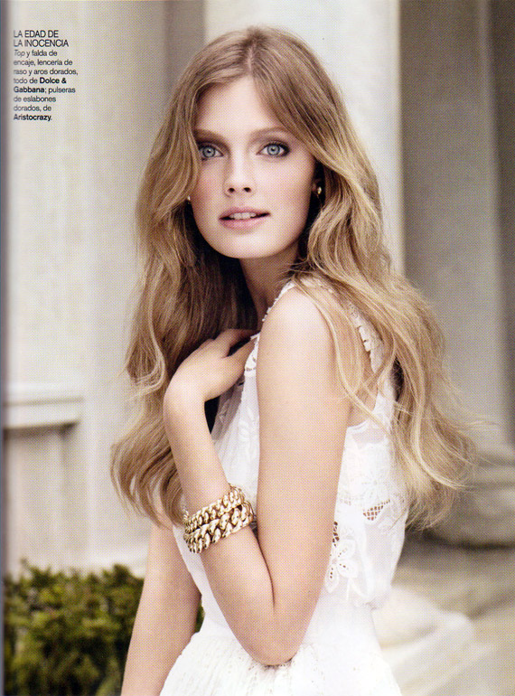 Vogue España Feb 2011: Angel Blanco ft Constance Jablonski