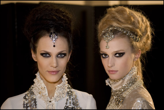 Chanel 2012 Paris Bombay Métiers d’Art Show Makeup