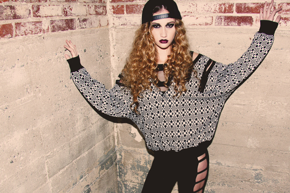 COLLECTION-10 BOTB Spring 2012 NO FATE Collection