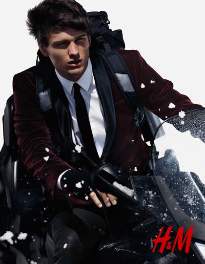 H&M Holiday 2012 Ad Campaign featuring Daria Werbowy