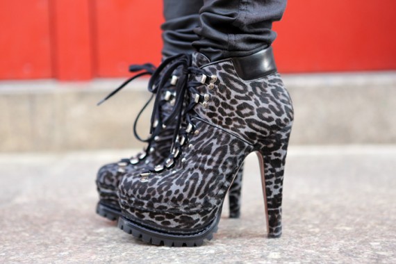 NYFW: black & gold