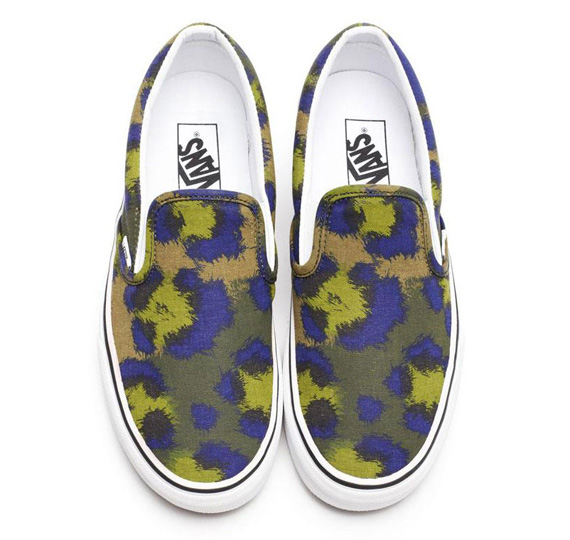 Vans Classic Slip On Kenzo Leopard Nurtia Spectrum Blue photo VANS x KENZO Spring 2013 Collection