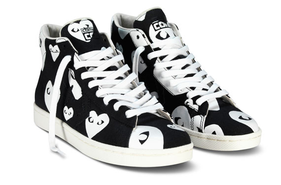 Converse x Comme des Garçons PLAY Pro Leather Collection